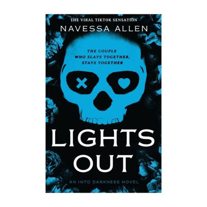 Lights Out by Navessa Allen - Paperback