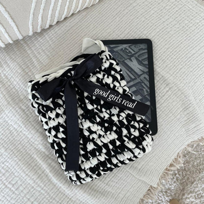 Handmade Universal Kindle Sleeve - Crotchet Kindle Cover