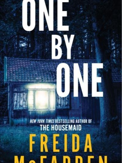 One by One by Freida McFadden - Paperback