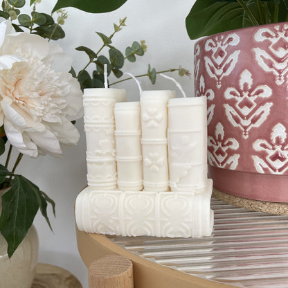 Bookshaped candle - Soy & Wax Blend - Cashmere Essential Oil